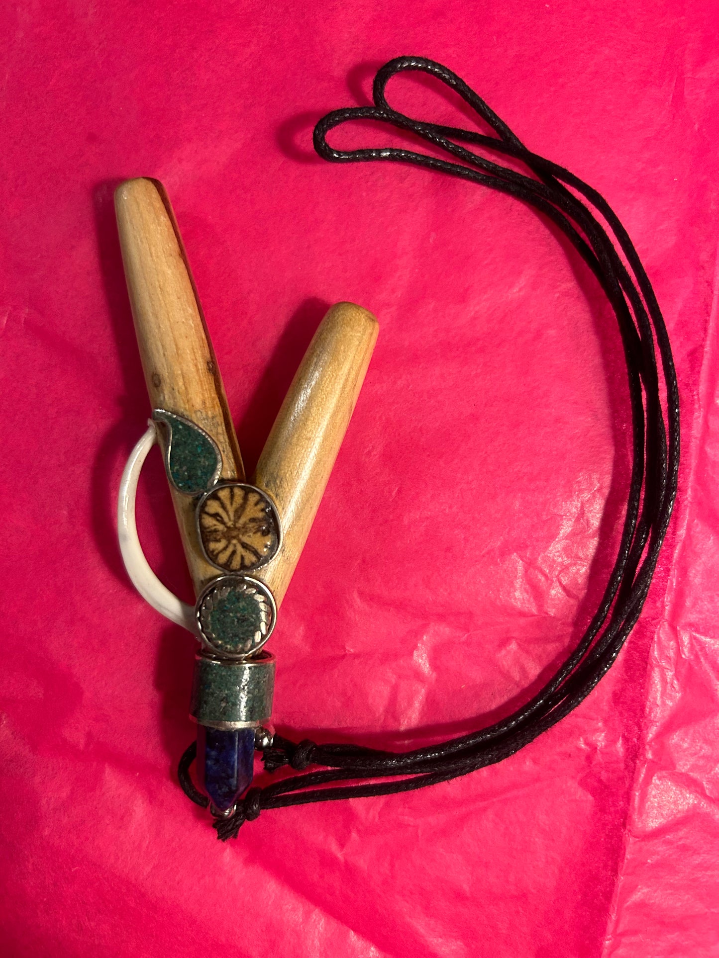 Kuripe with Necklace (Crystal & Porcupine needle Variants)