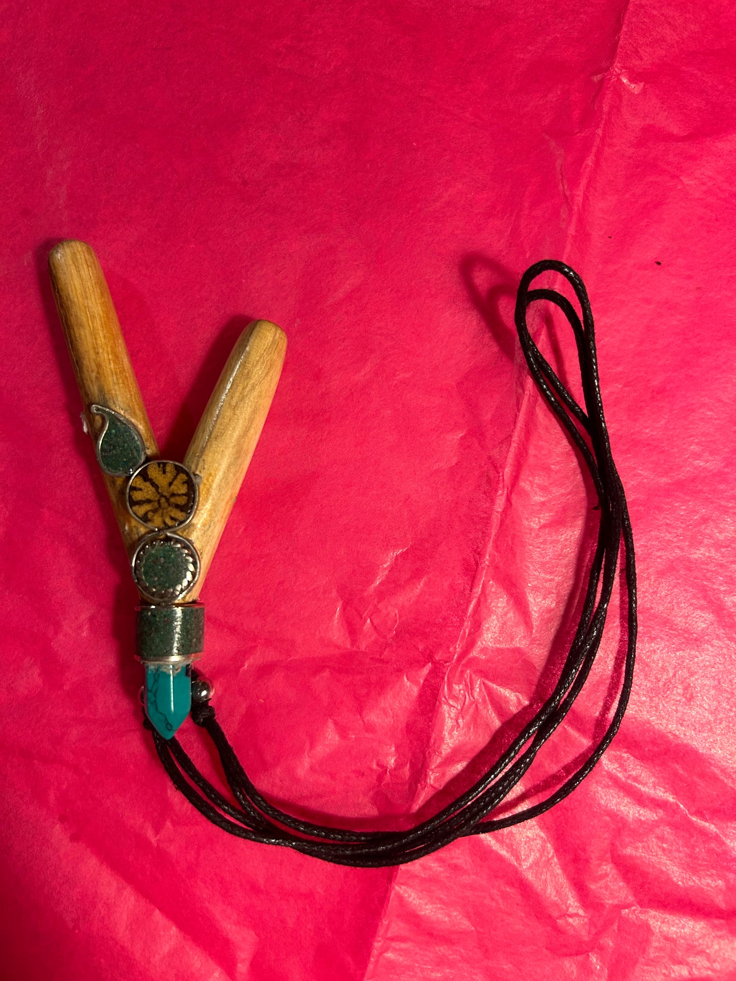 Kuripe with Necklace (Crystal & Porcupine needle Variants)