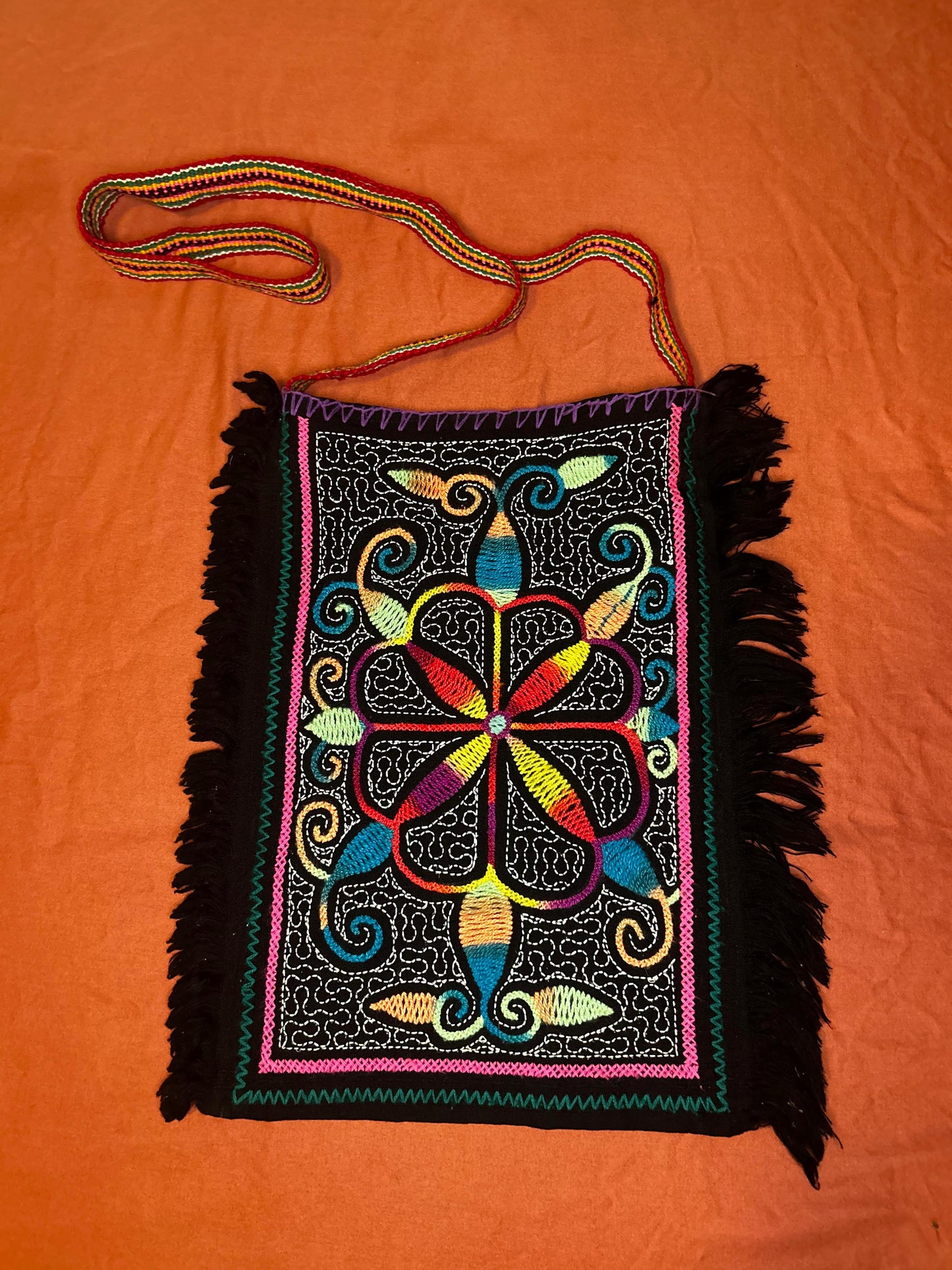 Authentic Shipibo Handwoven Ícaro Medicine Bag (RARE - Black - Fringe)